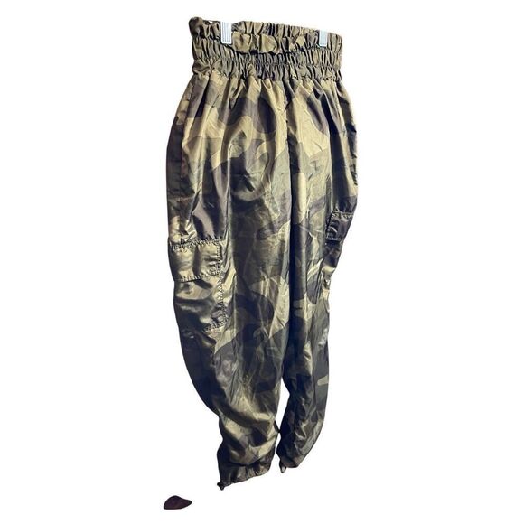 No Boundaries Camo Jogger Pants Size X-Small - Picture 7 of 14